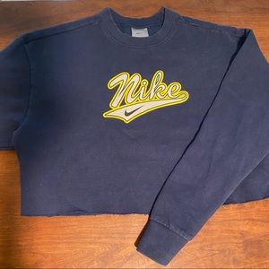 Vintage Nike Crop Crewneck
